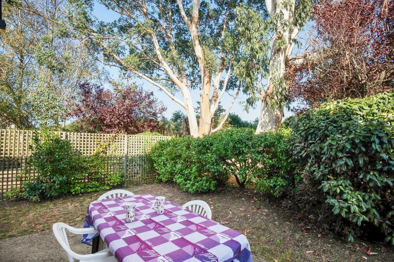Appartement Confortable Avec Terrasse A Arzon 60 M²